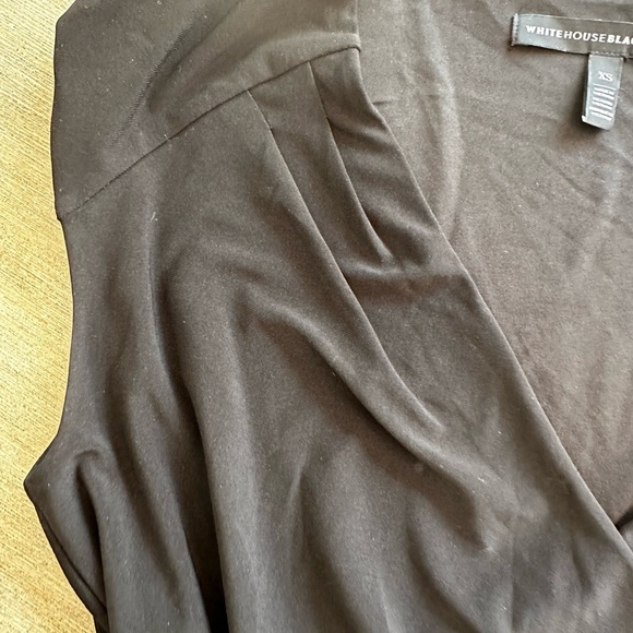 White House Black Market Black Sleeveless Blouse - Picture 3 of 7